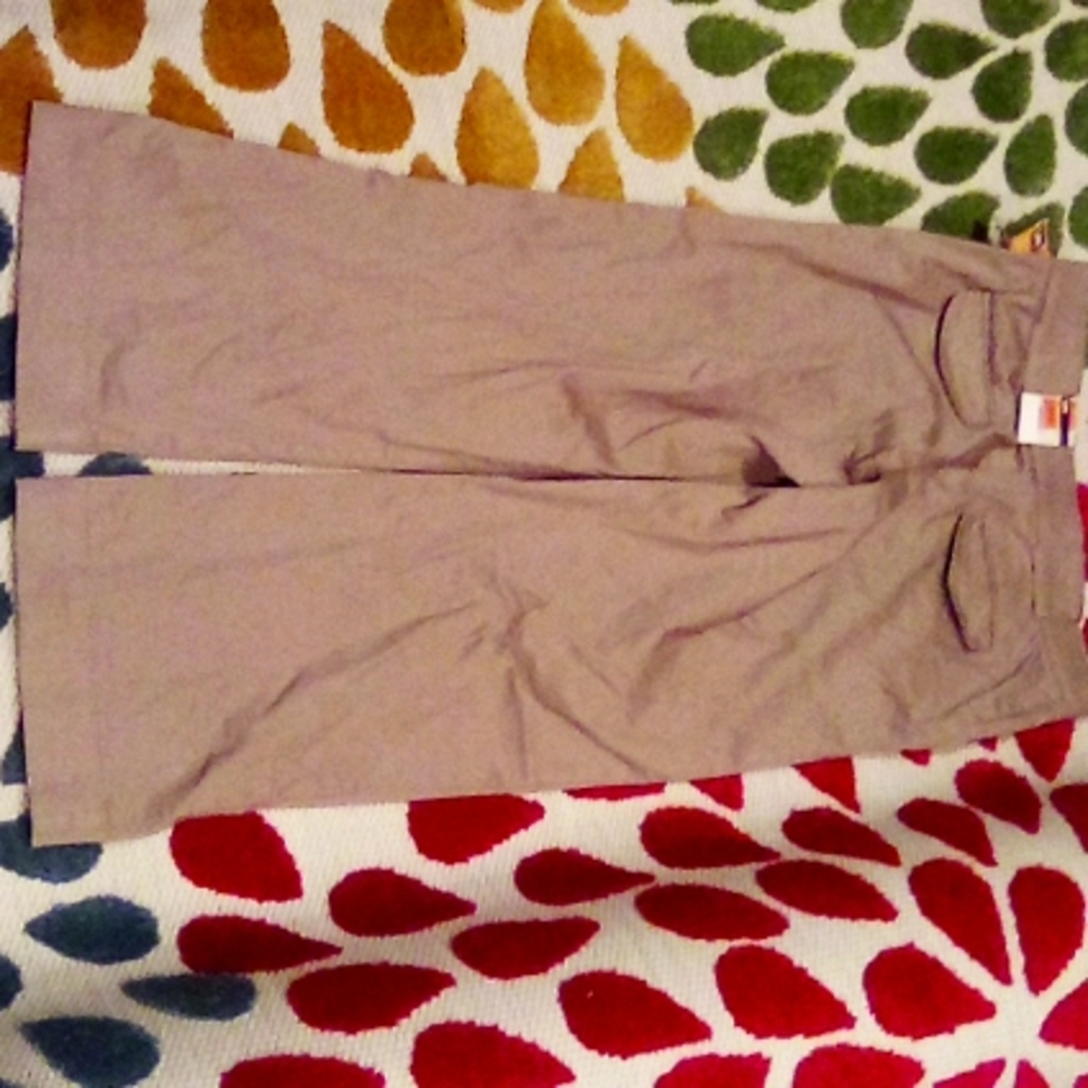 Pants - Picture 2 of 3